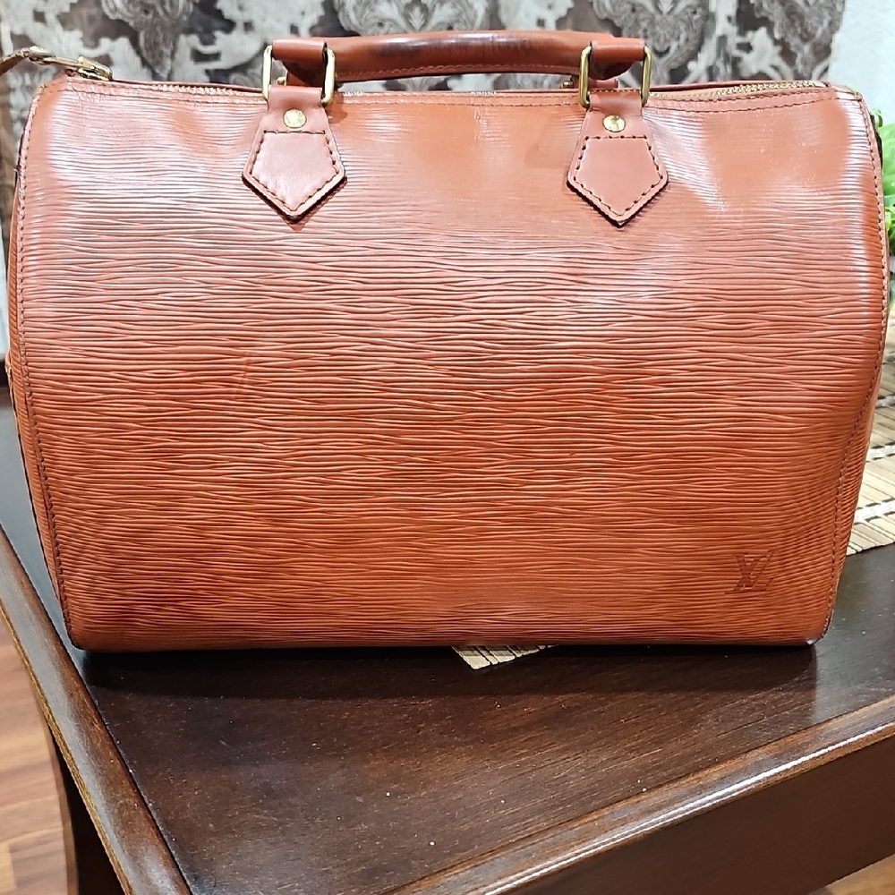 Louis Vuitton Epi Speedy 30